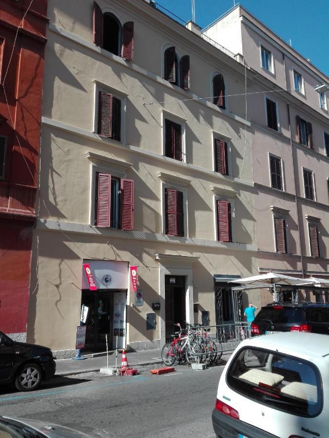 50 Passi Colosseo Apartment Рим Екстер'єр фото