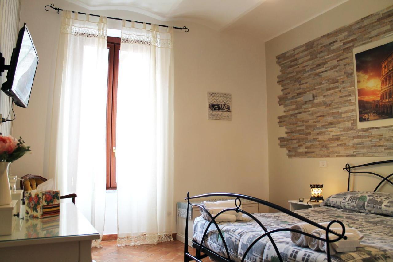 50 Passi Colosseo Apartment Рим Екстер'єр фото